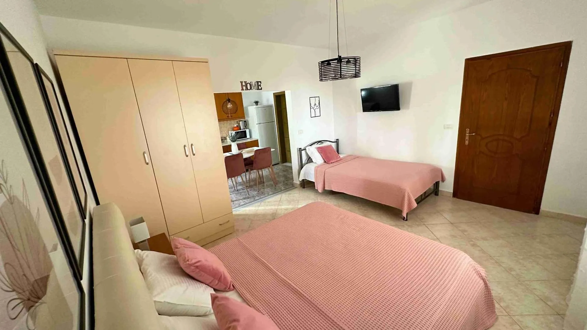 Dreamades House Hotel Dhermi Guest house