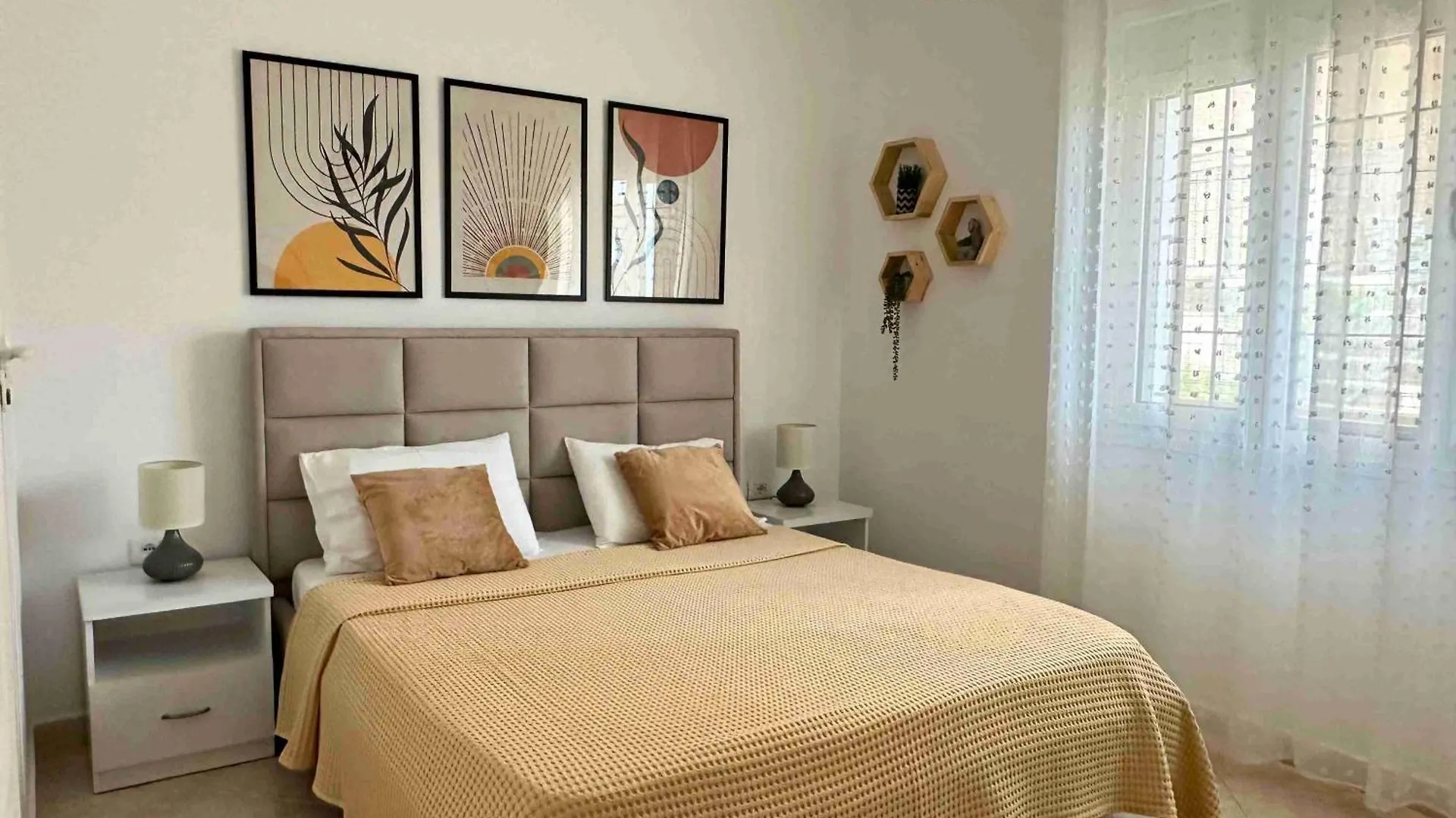 Dreamades House Hotel Dhermi Guest house